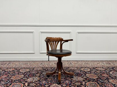 Klassiek Engelse Thonet Bureaustoel
