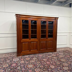 Klassiek Engelse Boekenkast met Zuilen
