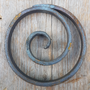 Smeedijzeren ring met krul - OS34