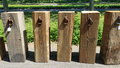 Hardhouten meerpaal zuil met ring tot 40 cm breed