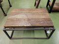 Robuuste salontafel van meerpaal hout