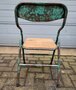 Metalen klapstoel met patina