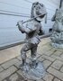 Antiek brons standbeeld Boer met vlegel