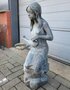 Antiek brons standbeeld Vrouw met waterkruik