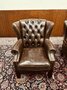 2x Engelse Chesterfield Wingchair fauteuil Donkerbruin