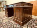 Antiek Engels bureau partnerdesk