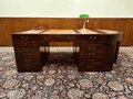 Klassiek Chesterfield bureau met vergadertafel