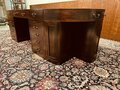 Klassiek Chesterfield bureau met vergadertafel