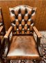 Set Classic English Springvale Chesterfield Chairs