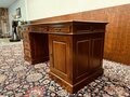 Klassiek Engels Chesterfield Bureau met groen leer