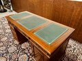 Klassiek Engels Chesterfield Bureau met groen leer