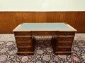 Antiek Engels Klassiek Chesterfield Bureau