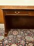 Klassiek Engelse Chesterfield Bureau / Side Table